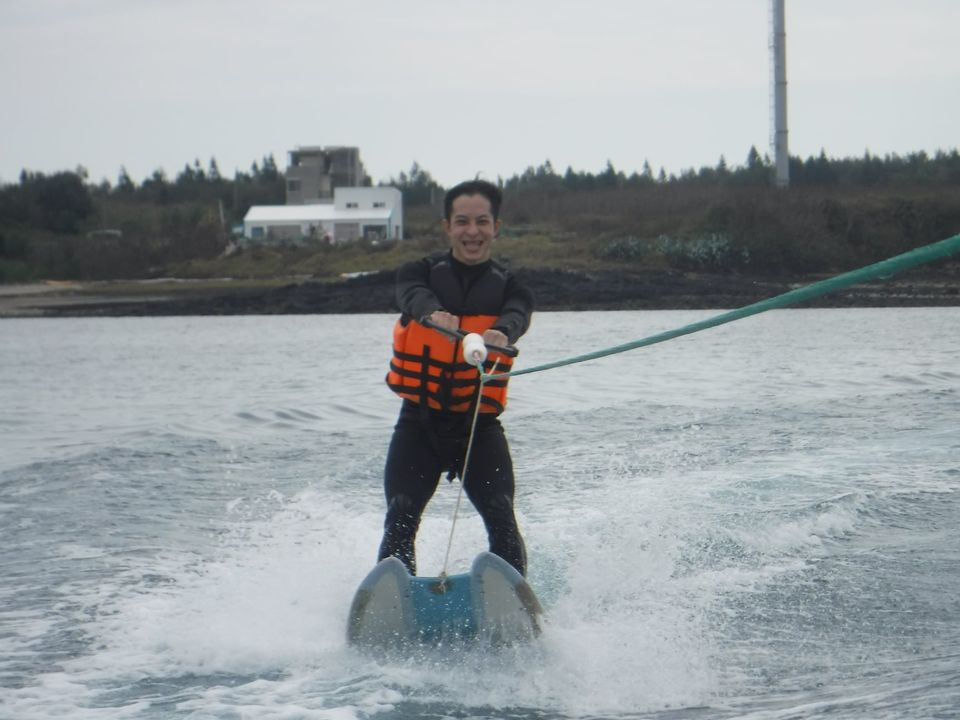 澎湖旅遊-井垵三合一(獨木舟，滑水，風帆)
